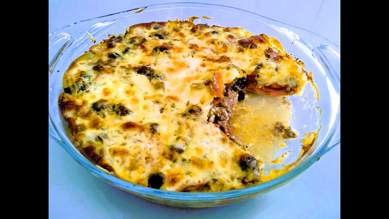 GRATINATED CARROTS WITH DELICIOUS GROUND BEEF MAKE IT