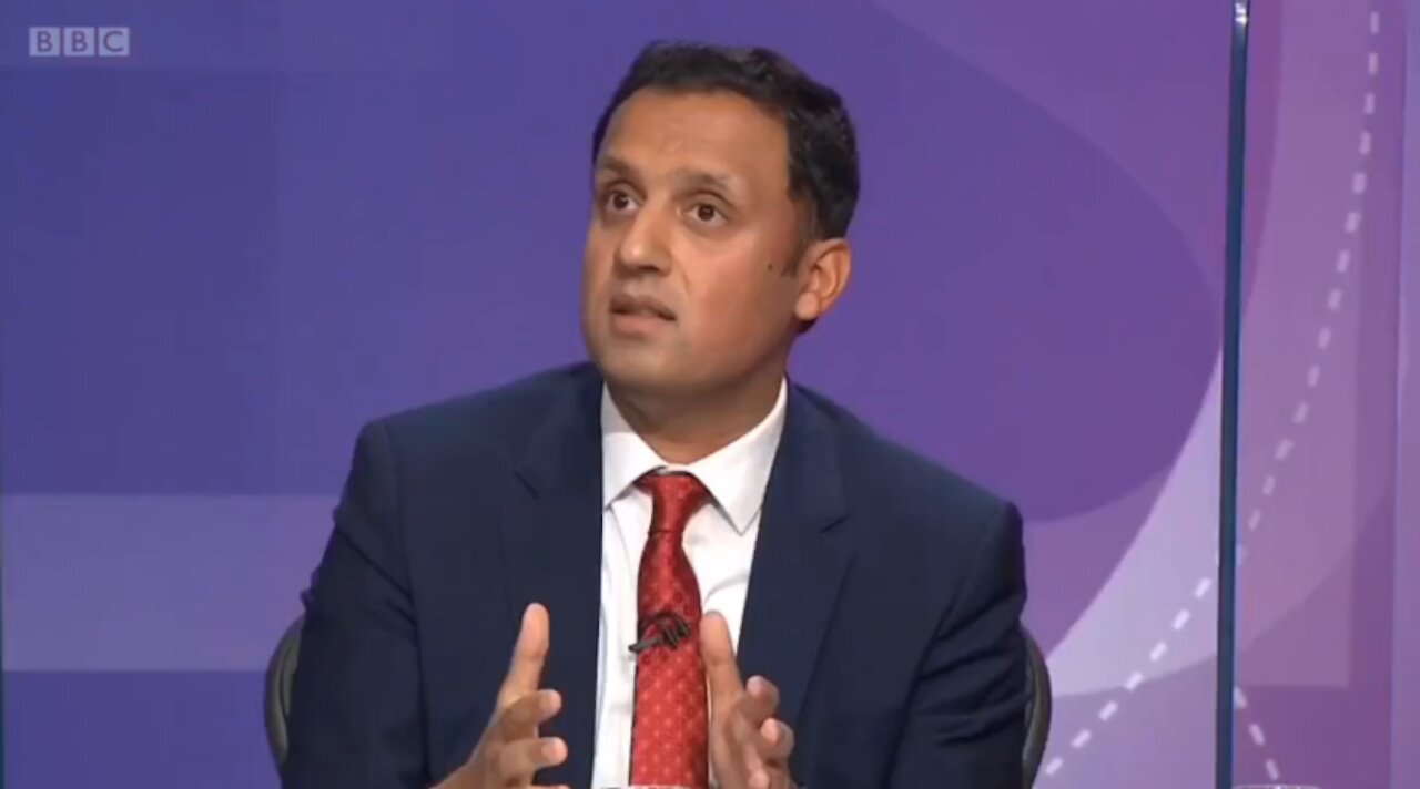 Anas Sarwar: “We know who’s not vaxxed, and we know where they live"