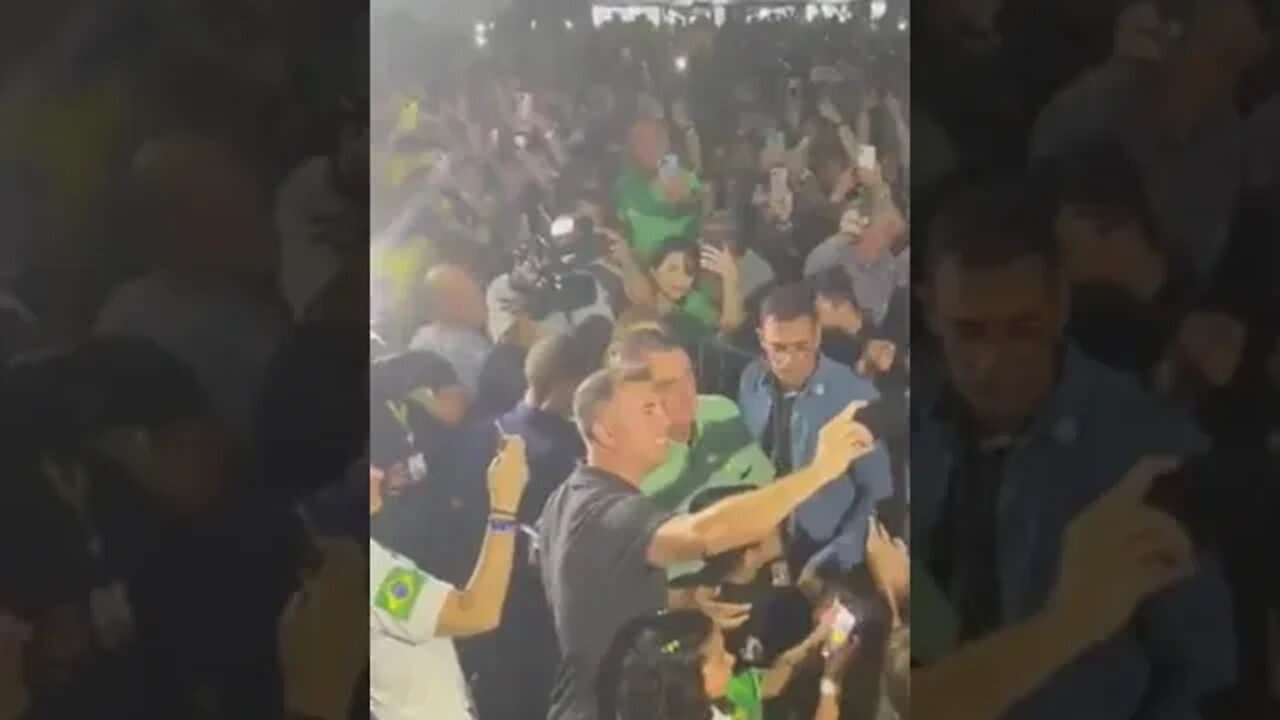 Bolsonaro chega em Guarulhos