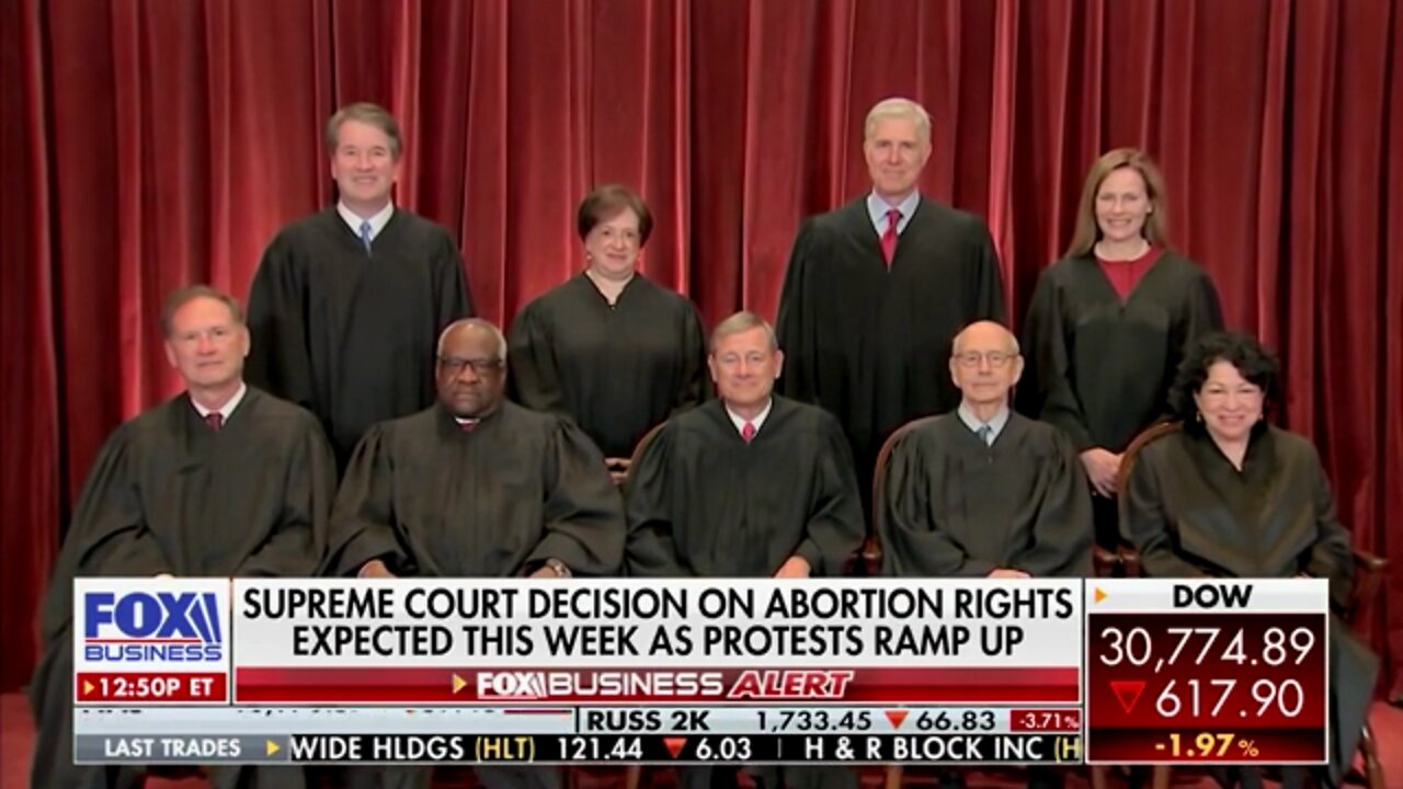 Supreme Court Decision on Abortion Could Be Announced on Wed as Authorities Prepare for Protests