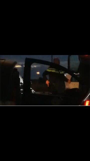 🚨🚨Make This Go Viral!! Police in The Netherlands Just Started Shooting at Defenseless Citizens!!!