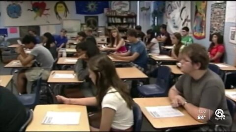 Palm Beach County school board plans to start school year with online-only learning