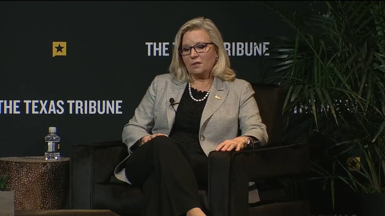 Dick Cheney's Advice to Liz Cheney Is Idiotic