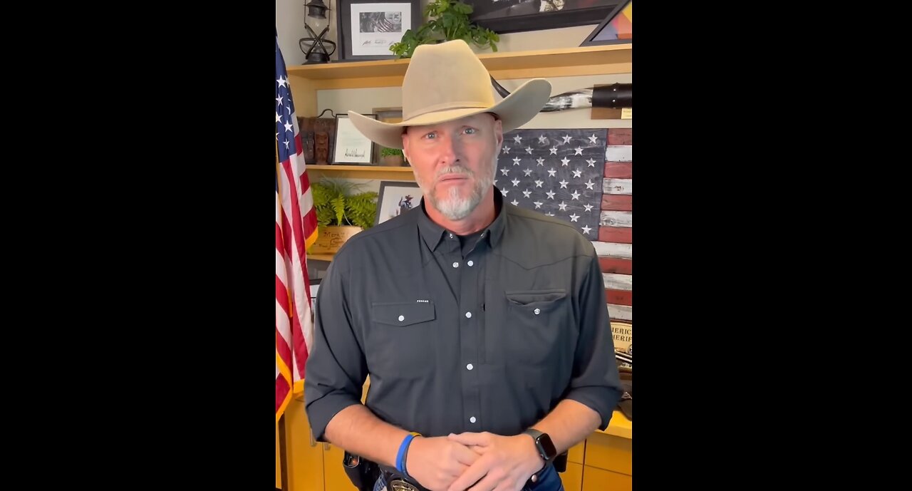 YOU are giving EACH ILLEGAL that crosses the BORDER a $5,000 gift card