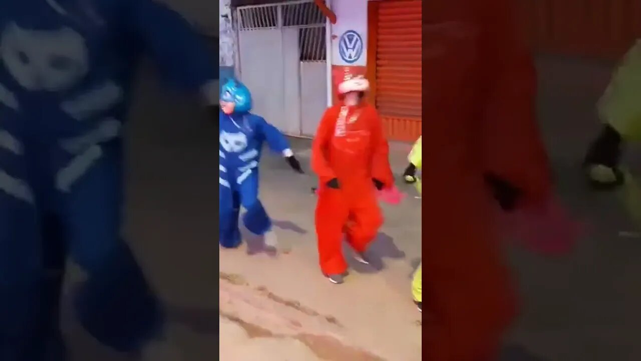 DANÇARINOS SUPER NINJAS DA CARRETA DA ALEGRIA FURACÃO, DANÇANDO FOFÃO, O MÁSKARA, BEN10 E PATATI