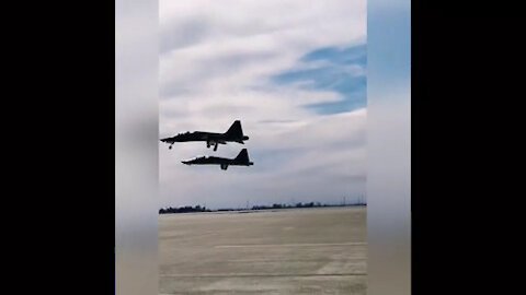 Women's T-38 Formation Flight