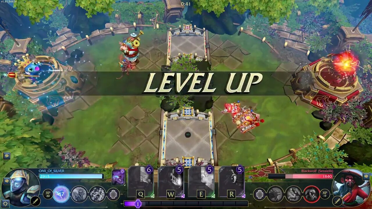 Minion Masters King puff