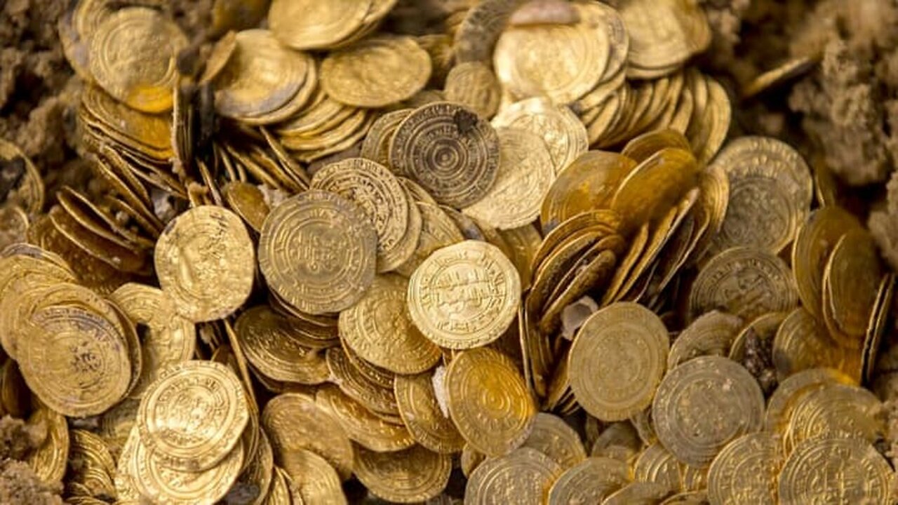 15 Most Amazing Treasures Found