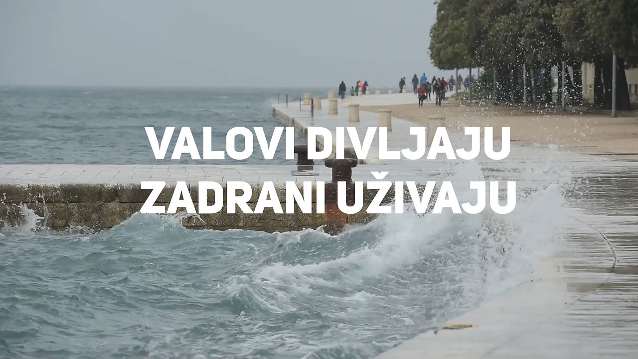 Valovi divljaju, Zadrani uživaju