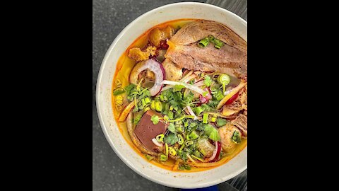 Our Mom ❤️ Vinh Le - Bun Bo Hue - Part 1 of 3