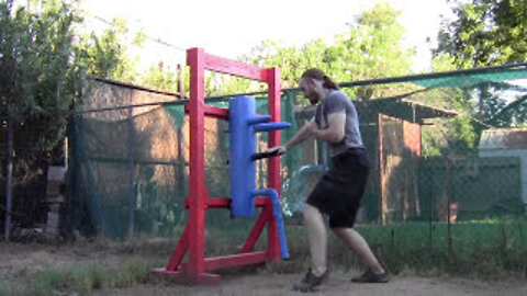 5 Minute Kung Fu: Mook Yan Jong Training Tip