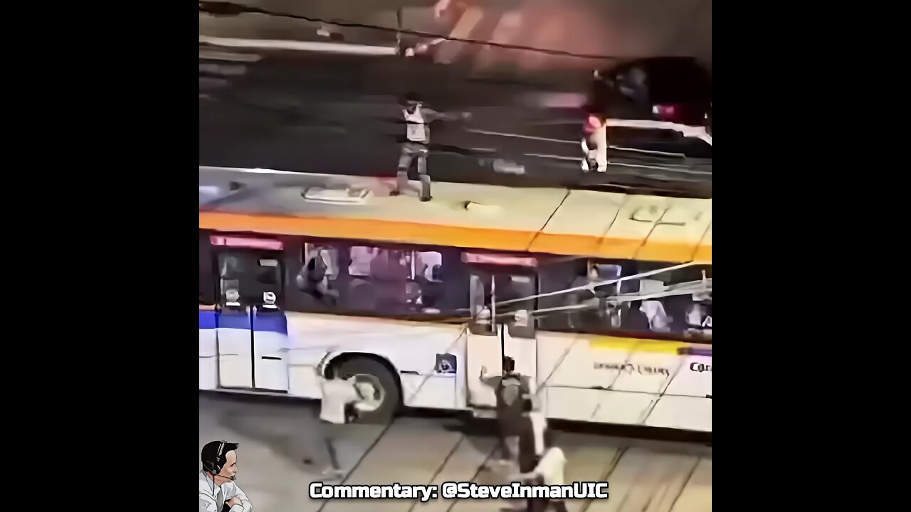 Brazil: An unhinged man refused to get off the roof of a bus until the community got involved.