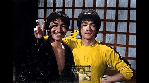 Cross kick Studio Films Bruce Lee Game of Death