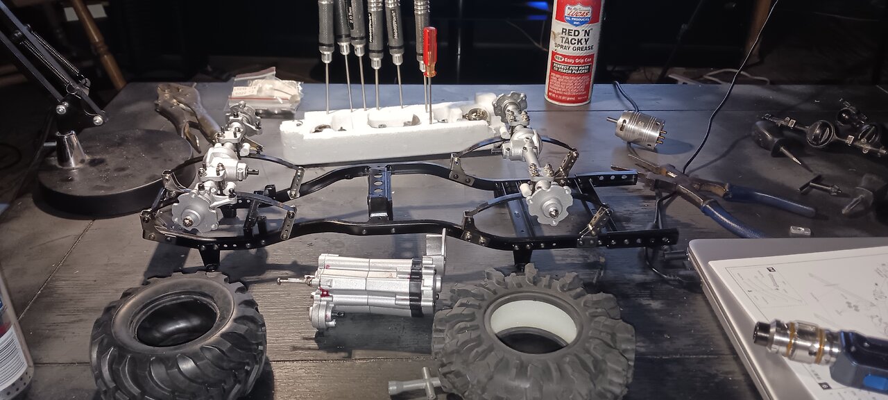 Tamiya Bruiser Clone 12mm Hex adapter Swap How I'm trying it