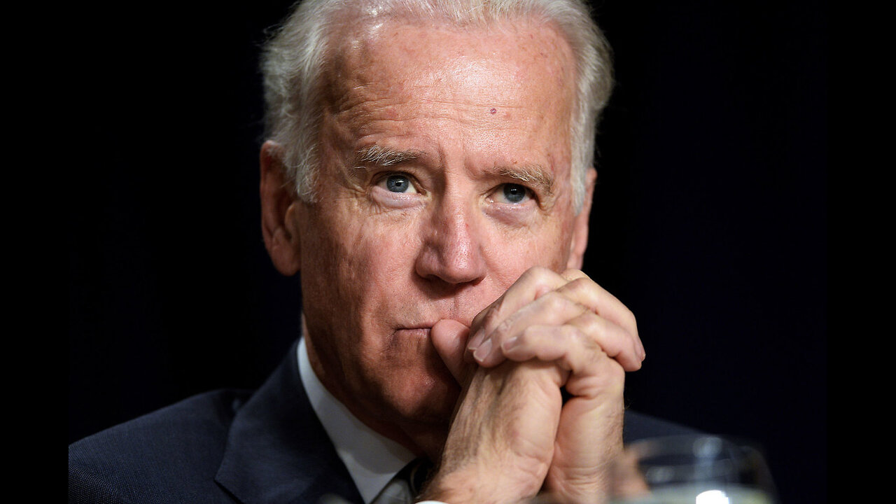 Shock Poll Deep Blue State Turns into Battleground