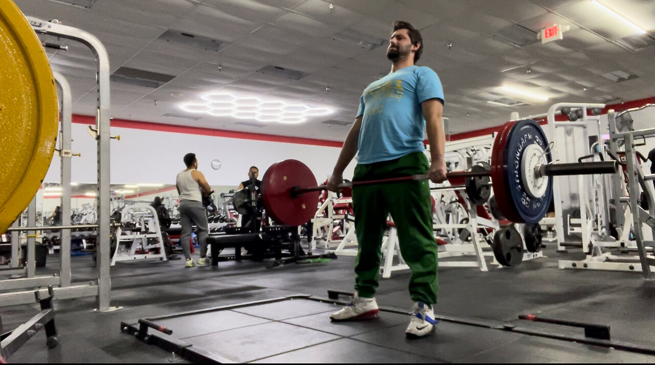 Deadlift 170KG/374LBS