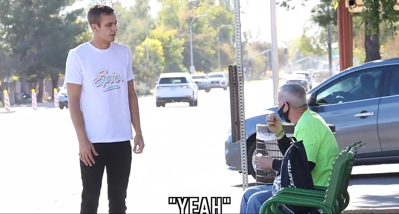 Giving car to strangers who taking the bus