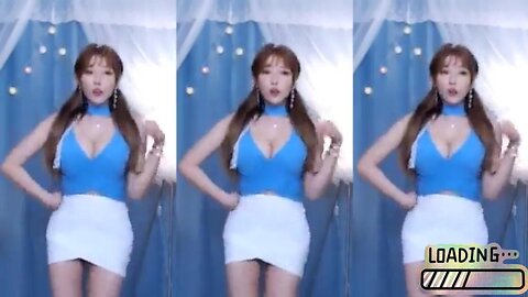 Hot and sexy dance by a beautiful girl #2l!!!!