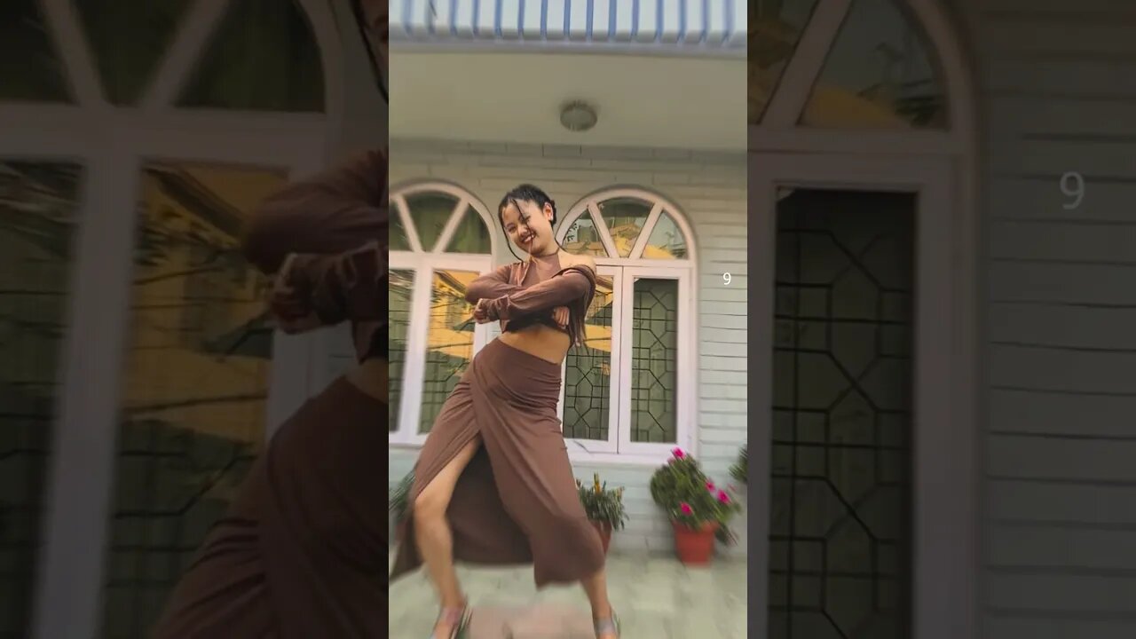 Reel Viral Dance Girl - Bounce When She Walk๐๐#shorts #reels #trendingdance #trendingreels