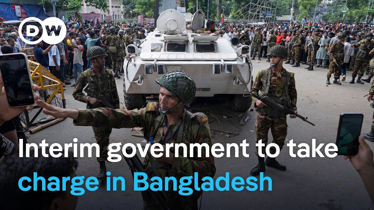 What role is the army playing right now in Bangladesh? | DW News