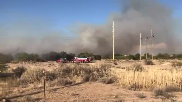 RAW VIDEO:Brush fire burning in Santa Cruz River