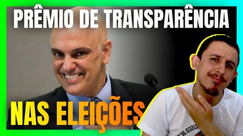 ALEXANDRE DE MORAES recebe PRÊMIO da Câmara dos Deputados por sua atuação nas ELEIÇÕES