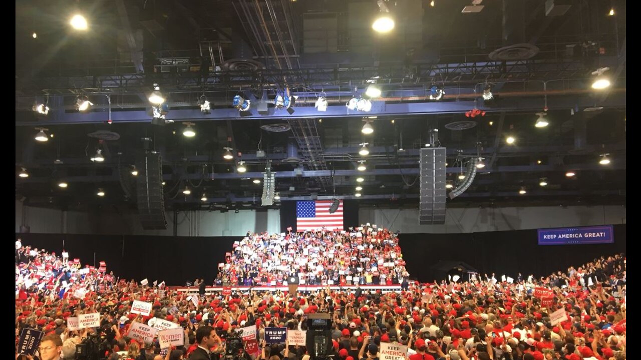 Trump rallies supporters in Las Vegas