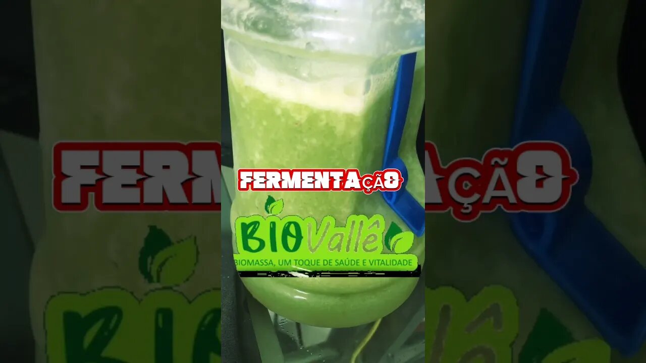 Biomassa de banana verde fermentando com frutas! #biomassa #naturefoods #detox