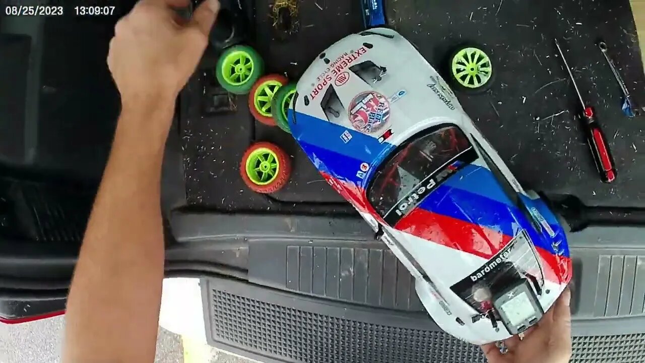 AKASO V50 - Resolution Test - Bench Time - Shake Down Testing -Tamiya TT02 Breakage
