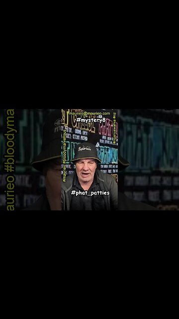 #maurieo #shorts MYSTERY 8 CHECK OUT THE LOCAL BURGERS