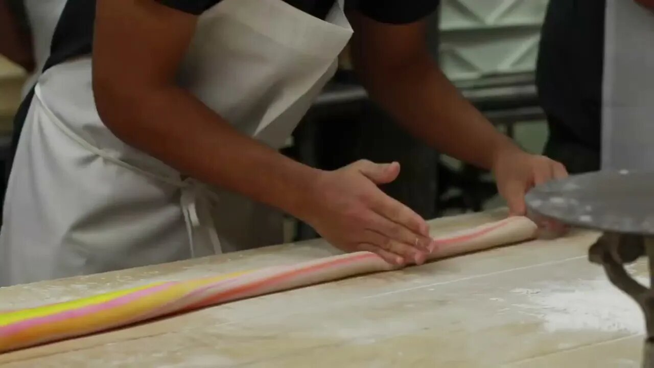 How This 116-Year-Old Shop In Little Tokyo Makes Mochi