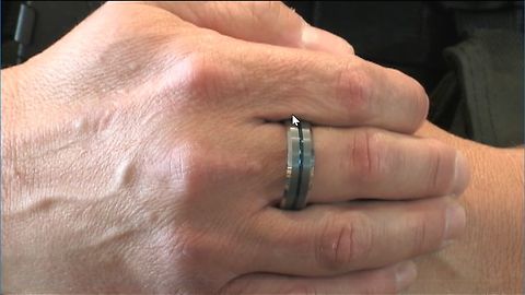 Jewelry Store Challenges others to Support Police