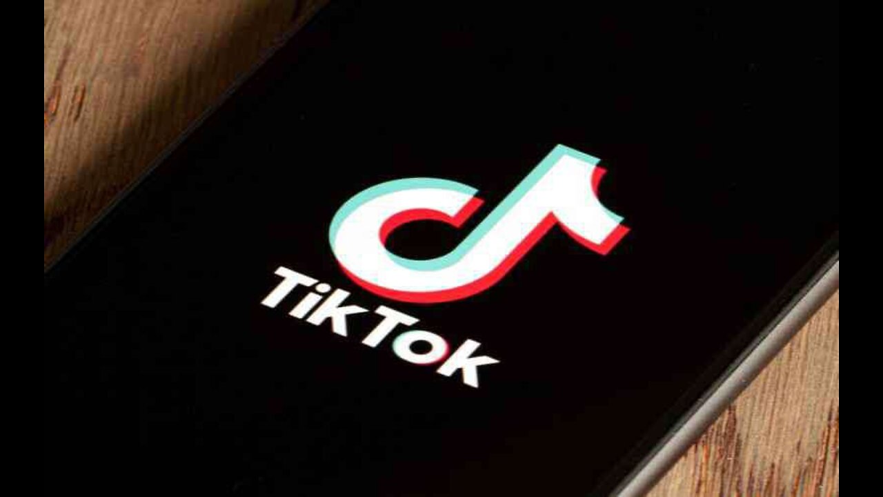 Senators Demand Biden Release Plan for TikTok Risks