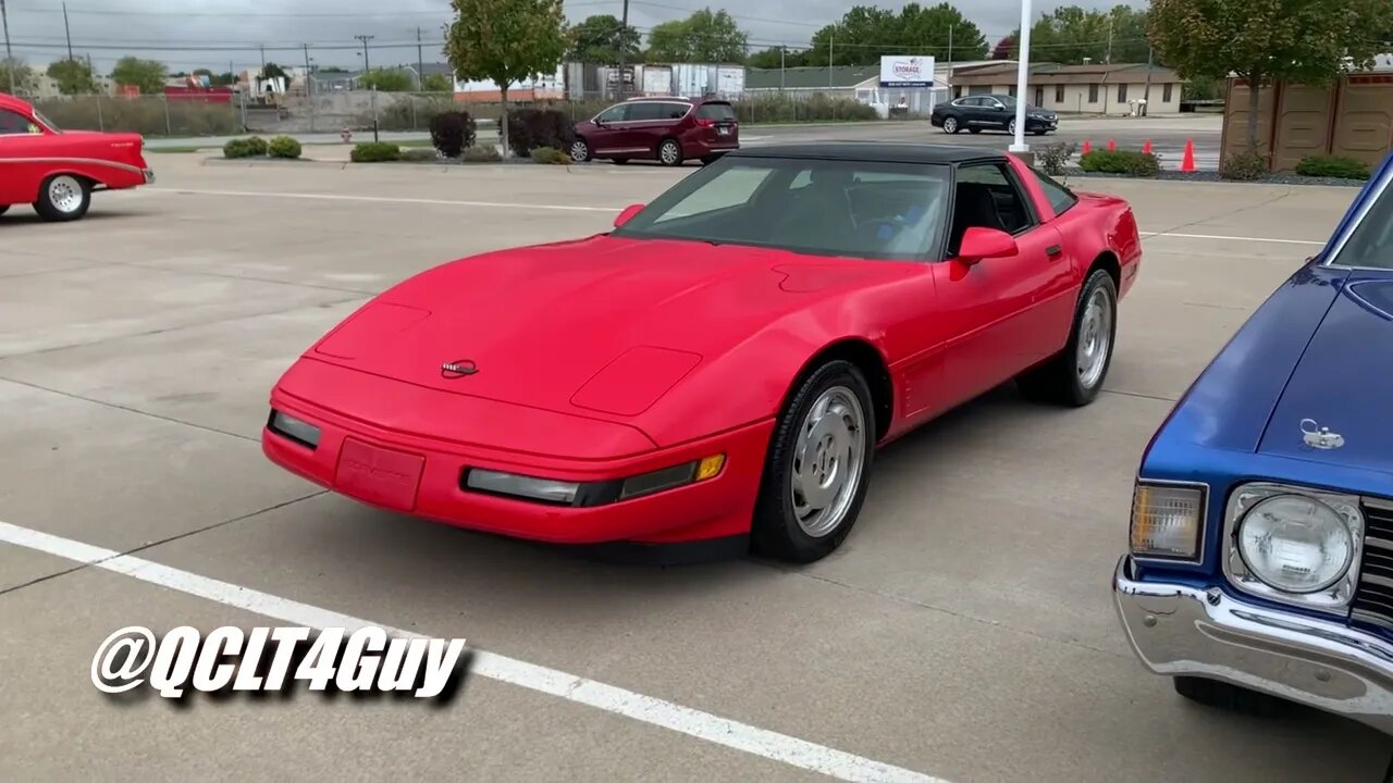 1995 coupe and convertible at Green Chevrolet 2023 car show