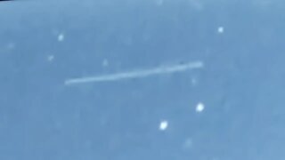 very large and fast cigar UFO