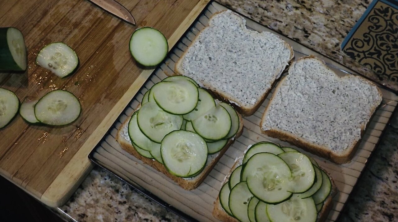 Crisp Cucumber Sandwich