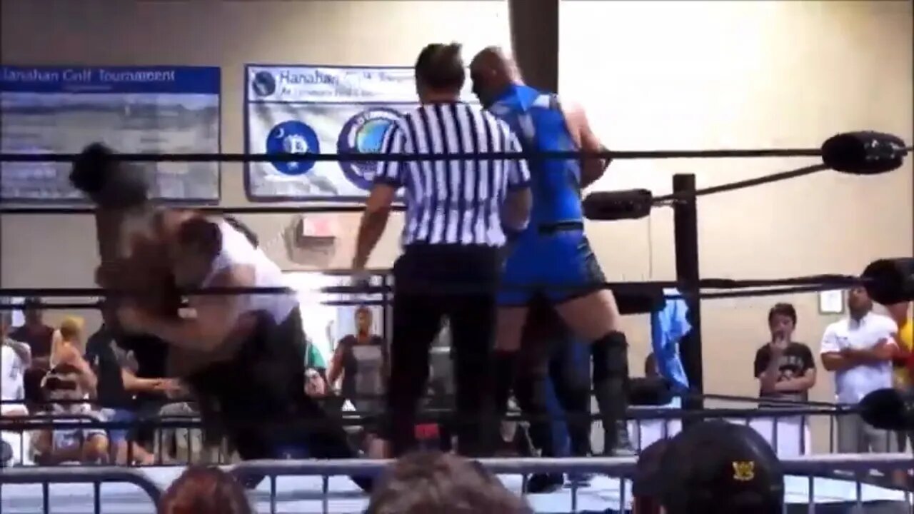 Reginald Vanderhoff (MY) World’s WORST Pro Wrestling SPEAR