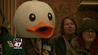 Legislature OKs gutting wage, paid sick time law