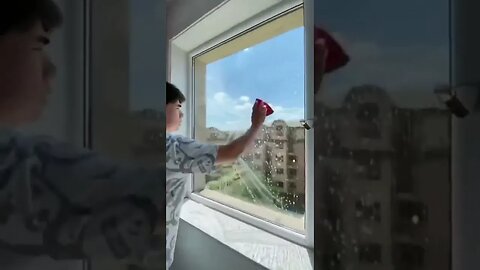 AquaMagnetic Glass Cleaning System - The Smart Way to Clean Your Windows
