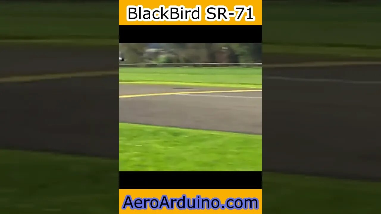 Watch BlackBird SR-71 Takeoff #Flying #Aviation #AeroArduino