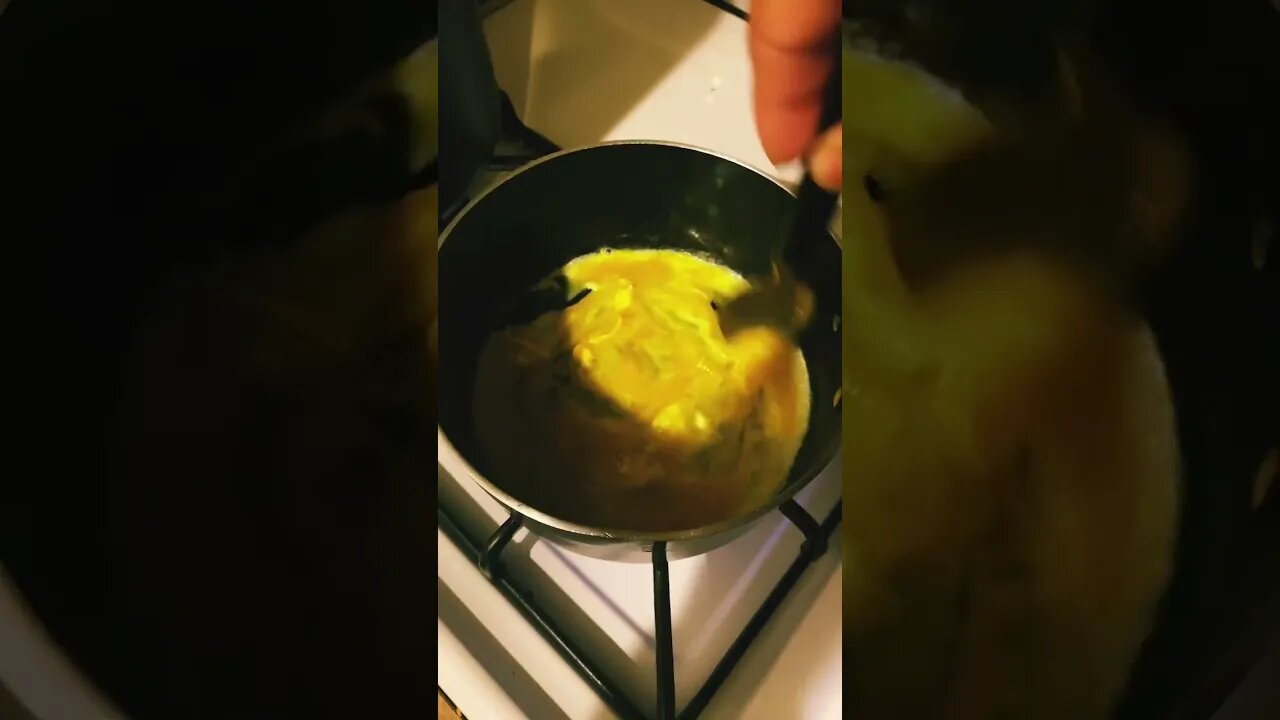 GOLDEN EGGS !!! #shorts #eggs #breakfast #explorepage #explore #viral #youtubeshorts #subscribe