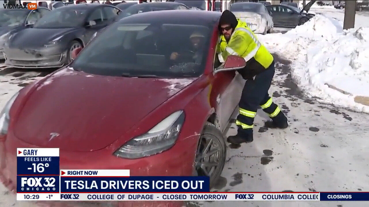 LOL, Tesla Charging Station In Chicago Becomes A Graveyard Due To Freezing Temperatures