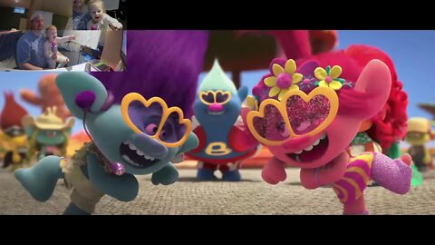 Karaoke with Avigael | Trolls - Pop Medley