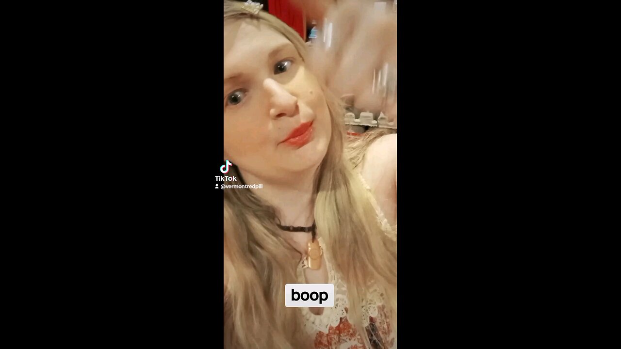 A VIRAL VIDEO, LIES ABOUT INFLATION & DEMOCRAT SOCIAL MEDIA INFLUENCERS WALK INTO A BAR... #politics