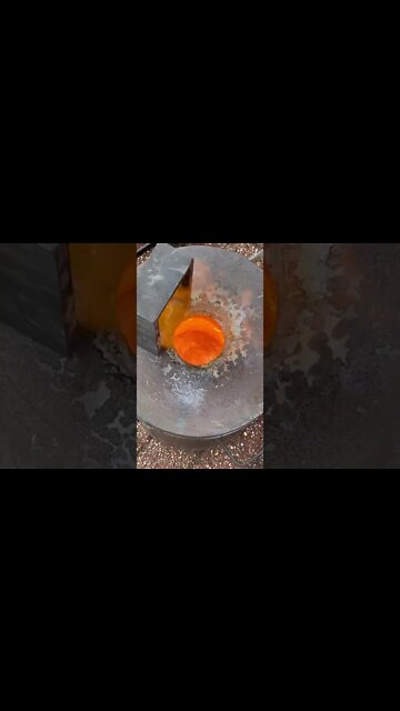That aluminum is acting weird😐🤔. #melting #devilforge