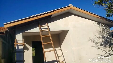 beiral de PVC branco