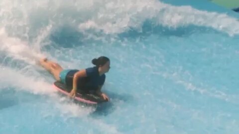 flowrider - Ellen - "Hollywood" - 1 (slo mo) at Soak City, Kings Island