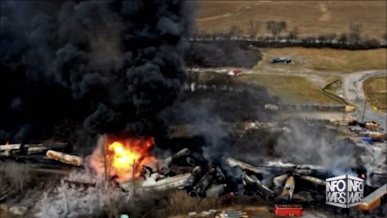 America Is An Airborne Toxic Event! Alex Jones InfoWars