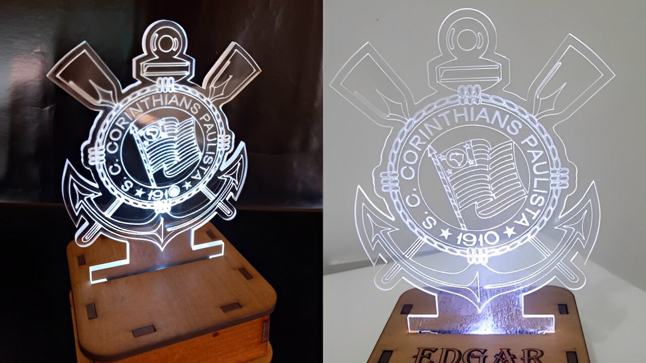 Com sua construção fina e elegante, mini luminária do Corinthians