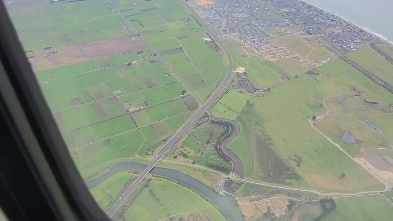 Chch to Tauranga by plane, Highlights along the route.